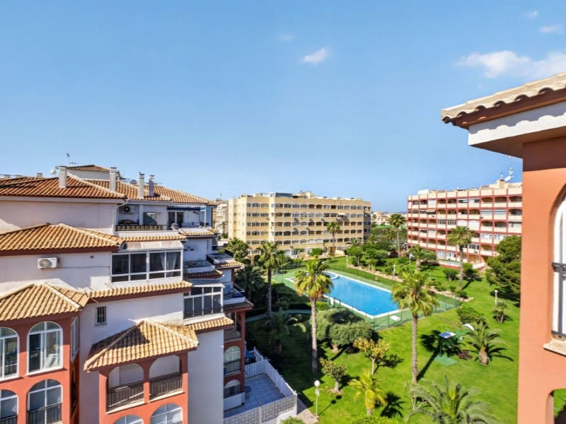 3 quarto Penthouse para venda em Torrevieja - 194 000 € (Ref: 9868496)