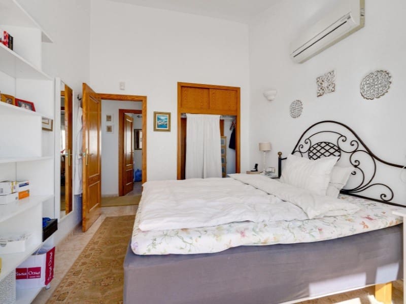 3 bedroom Villa for sale in Orihuela Costa - € 228,999 (Ref: 9868497)