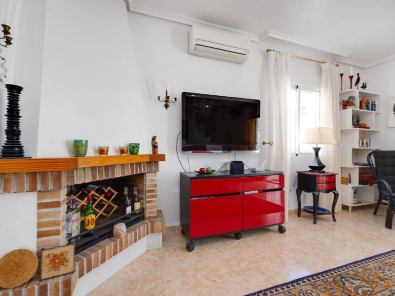 3 bedroom Villa for sale in Orihuela Costa - € 228,999 (Ref: 9868497)