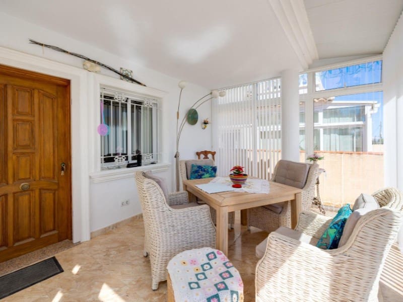 3 bedroom Villa for sale in Orihuela Costa - € 228,999 (Ref: 9868497)