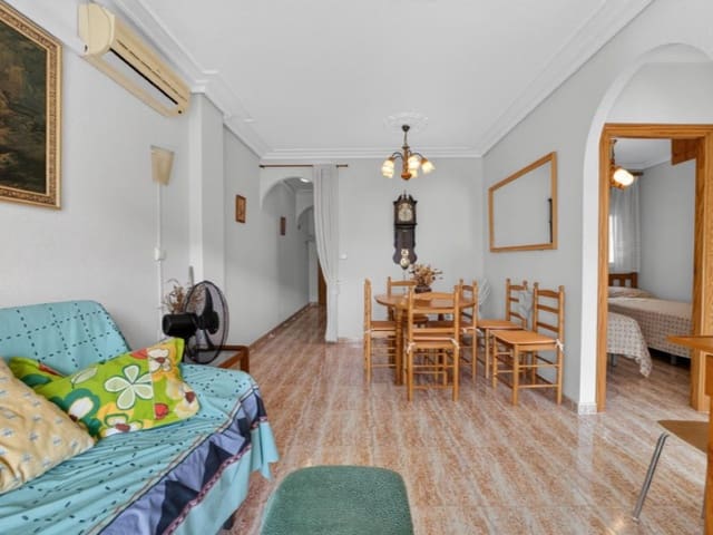 2 makuuhuone Huoneisto myytävänä paikassa Playa de los Locos, Torrevieja mukana 
autotalli - 149 900 € (Ref: 9868499)