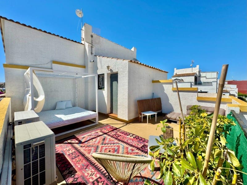 3 bedroom Townhouse for sale in Orihuela Costa with pool - € 240,000 (Ref: 9876027)