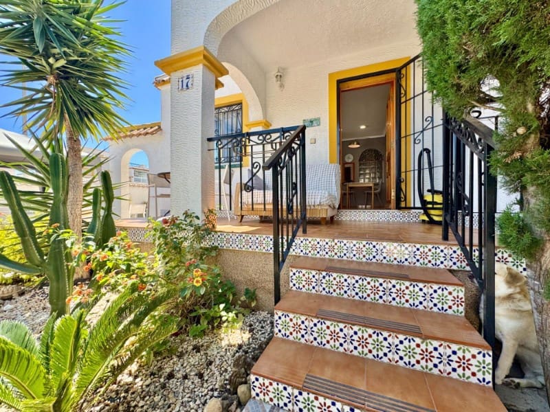 3 bedroom Townhouse for sale in Orihuela Costa with pool - € 240,000 (Ref: 9876027)