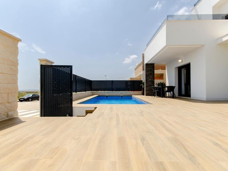 3 Zimmer Villa zu verkaufen in Vistabella mit Pool - 395.000 € (Ref: 9876029)