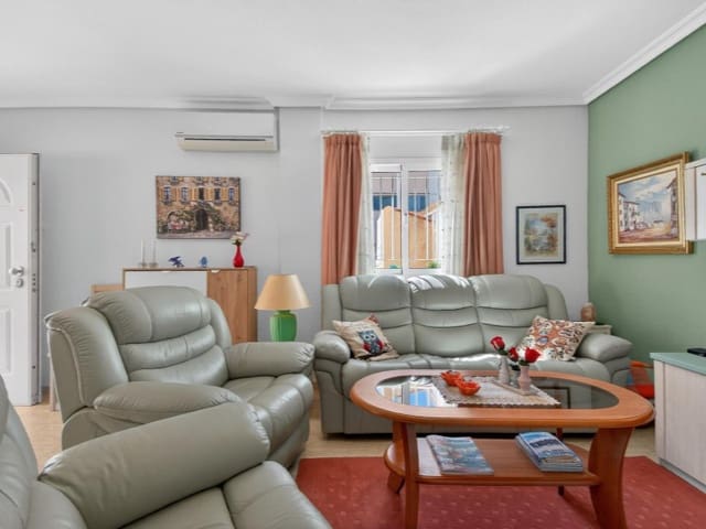 2 soveværelse Byhus til salg i Playa Flamenca, Orihuela med garage - € 299.000 (Ref: 9878444)