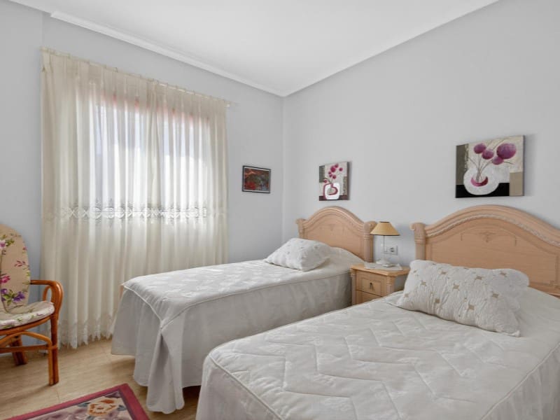 2 bedroom Townhouse for sale in Playa Flamenca with garage - € 299,000 (Ref: 9878444)