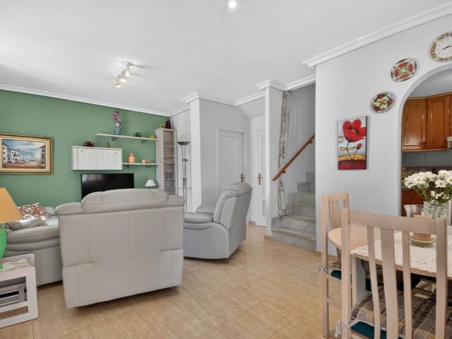 2 soveværelse Byhus til salg i Playa Flamenca, Orihuela med garage - € 299.000 (Ref: 9878444)