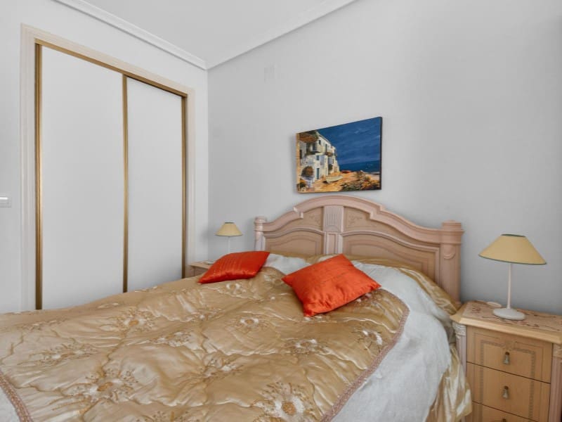 2 bedroom Townhouse for sale in Playa Flamenca with garage - € 299,000 (Ref: 9878444)