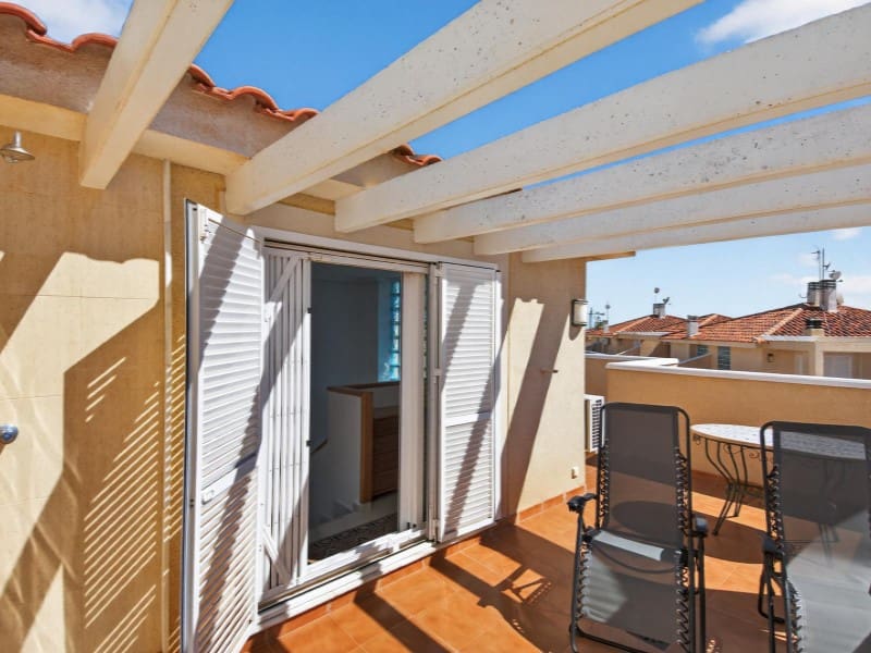 2 bedroom Townhouse for sale in Playa Flamenca with garage - € 299,000 (Ref: 9878444)