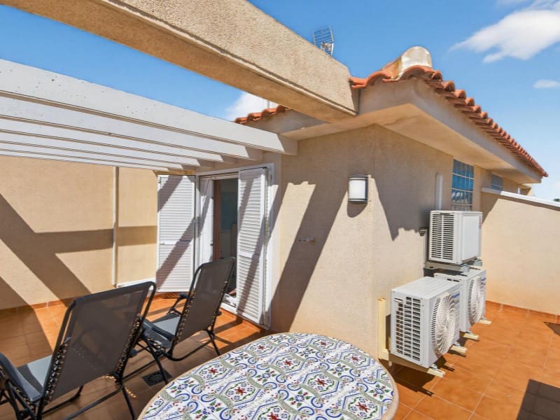 2 bedroom Townhouse for sale in Playa Flamenca with garage - € 299,000 (Ref: 9878444)