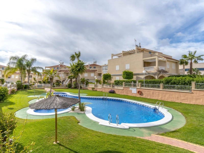 2 bedroom Townhouse for sale in Playa Flamenca with garage - € 299,000 (Ref: 9878444)