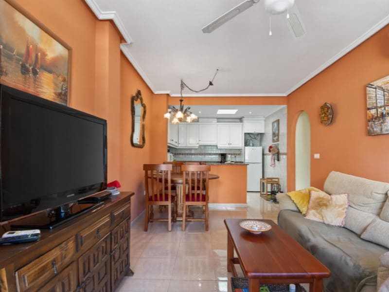 3 chambre Maison de Ville à vendre à Torrevieja - 219 000 € (Ref: 9878445)