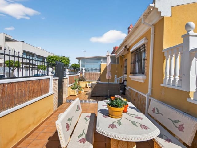 3 chambre Maison de Ville à vendre à El Chaparral - La Siesta - La Torreta, Torrevieja - 219 000 € (Ref: 9878445)