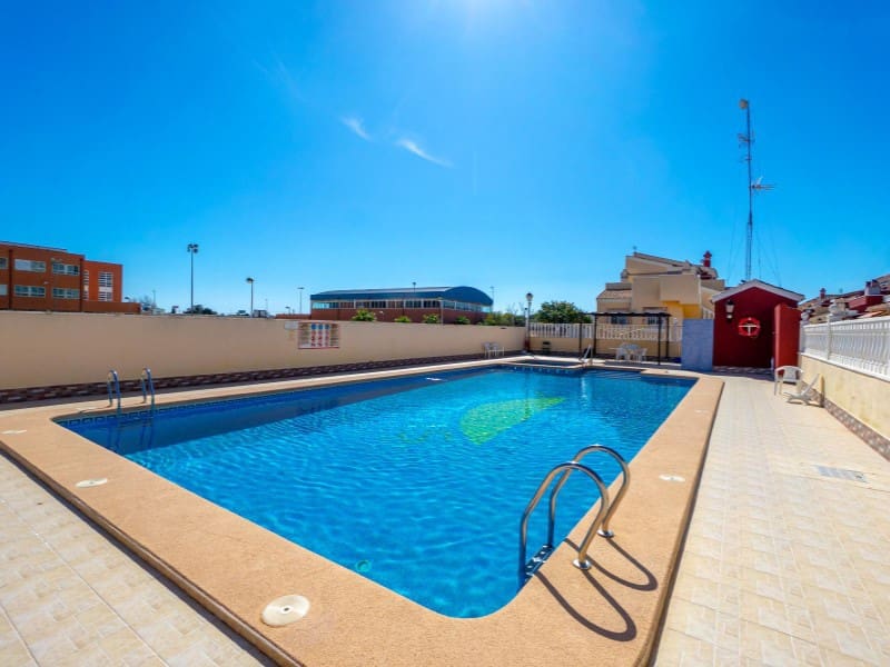 3 chambre Maison de Ville à vendre à Torrevieja - 219 000 € (Ref: 9878445)