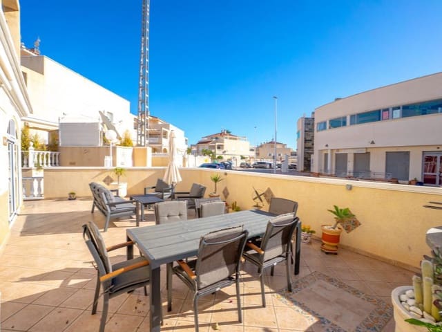 3 soveværelse Byhus til salg i Playa Flamenca, Orihuela med garage - € 349.000 (Ref: 9878446)