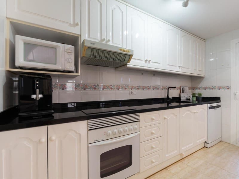 3 soveværelse Byhus til salg i Playa Flamenca med garage - € 349.000 (Ref: 9878446)