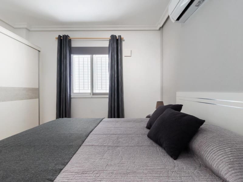 3 soveværelse Byhus til salg i Playa Flamenca med garage - € 349.000 (Ref: 9878446)