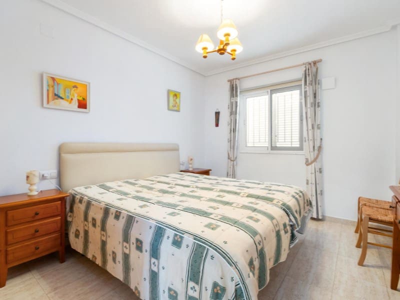 3 soveværelse Byhus til salg i Playa Flamenca med garage - € 349.000 (Ref: 9878446)