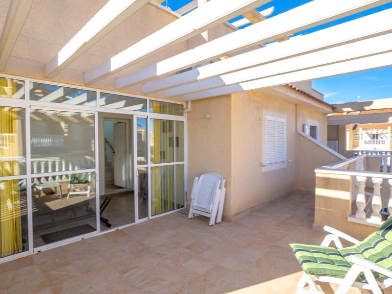 3 soveværelse Byhus til salg i Playa Flamenca med garage - € 349.000 (Ref: 9878446)
