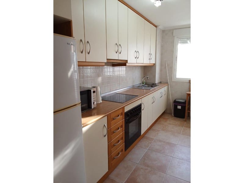 3 slaapkamer Penthouse te koop in La Veleta met zwembad - € 295.000 (Ref: 9878449)