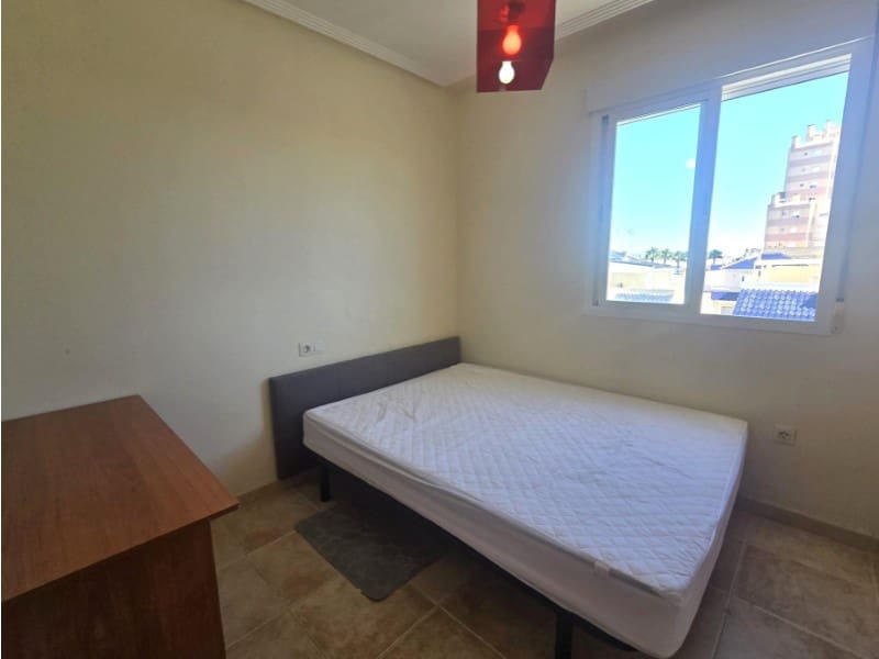 3 slaapkamer Penthouse te koop in La Veleta met zwembad - € 295.000 (Ref: 9878449)