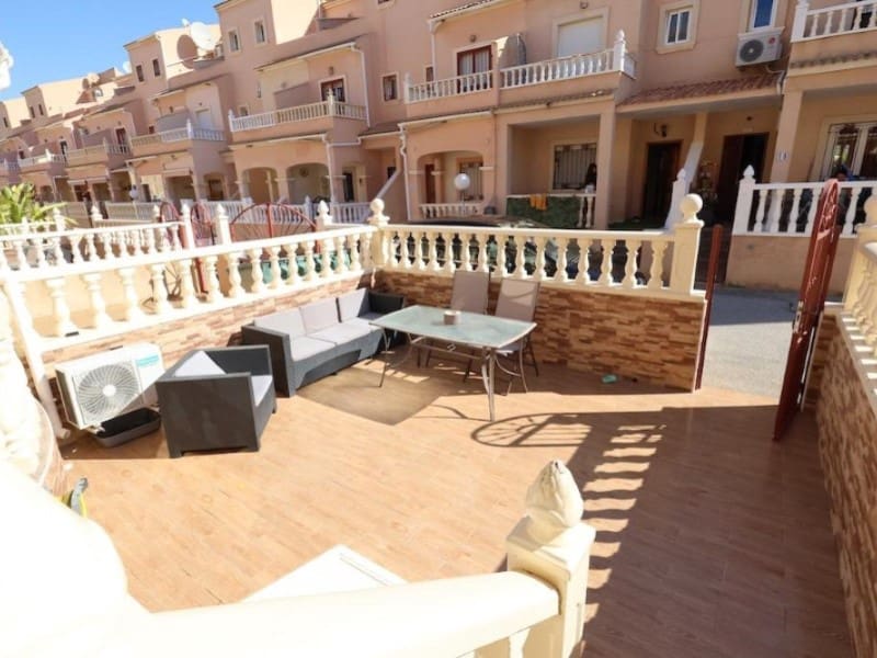 3 slaapkamer Huis te koop in Orihuela Costa met zwembad - € 285.000 (Ref: 9880805)