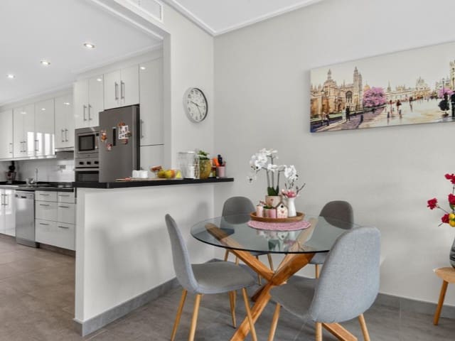 Huis te koop in Los Altos met zwembad - € 349.000 (Ref: 9880810)