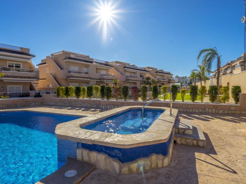Casa en Los Altos en venta con piscina - 349.000 € (Ref: 9880810)
