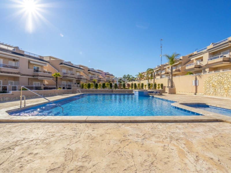 Casa en Los Altos en venta con piscina - 349.000 € (Ref: 9880810)