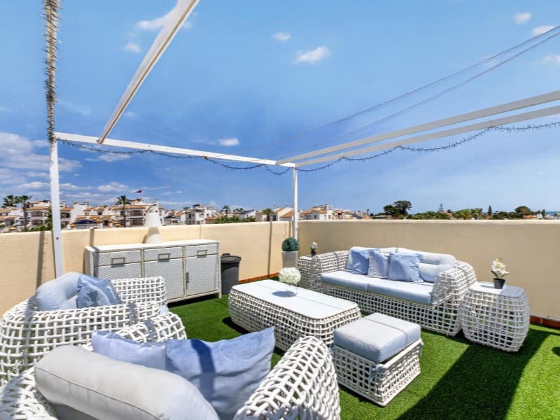 4 sovrum Villa till salu i Orihuela Costa med pool - 795 000 € (Ref: 9884450)