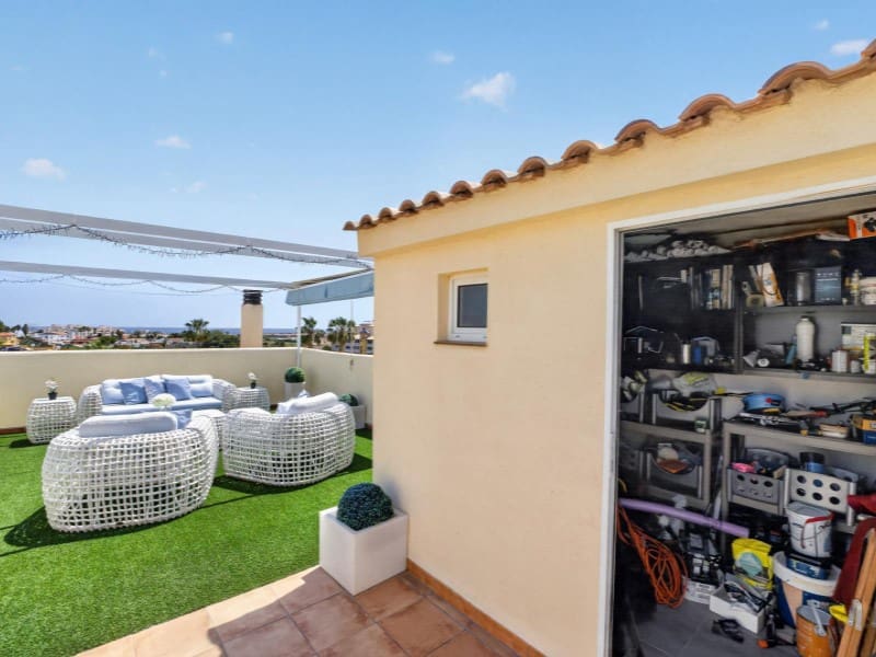 4 sovrum Villa till salu i Orihuela Costa med pool - 795 000 € (Ref: 9884450)