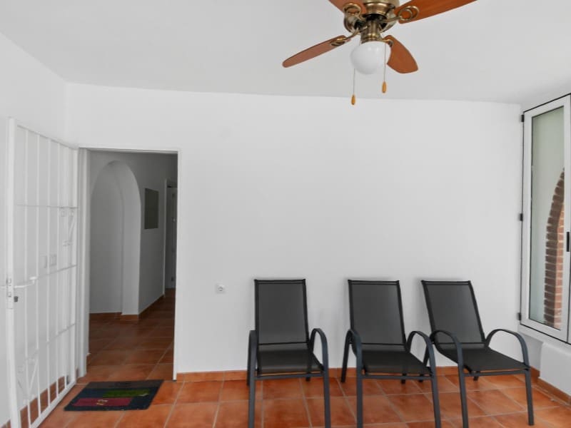 Willa na sprzedaż w Torrevieja z basenem - 735 000 € (Ref: 9884451)