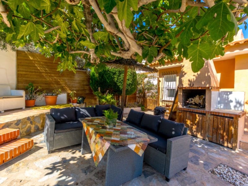 3 slaapkamer Villa te koop in La Zenia met zwembad - € 799.000 (Ref: 9884453)