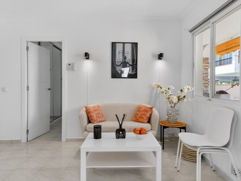 2 camera da letto Bungalow in vendita in Torrevieja con piscina - 188.000 € (Rif: 9884454)