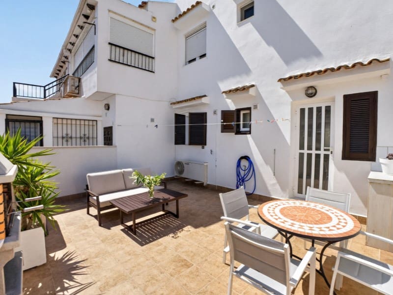 2 camera da letto Bungalow in vendita in Torrevieja con piscina - 188.000 € (Rif: 9884454)