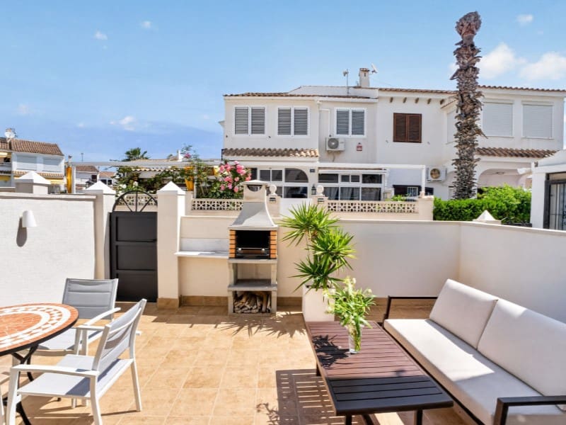 2 camera da letto Bungalow in vendita in Torrevieja con piscina - 188.000 € (Rif: 9884454)
