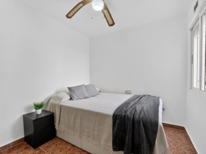 3 bedroom Apartment for sale in La Florida - € 159,000 (Ref: 9884455)