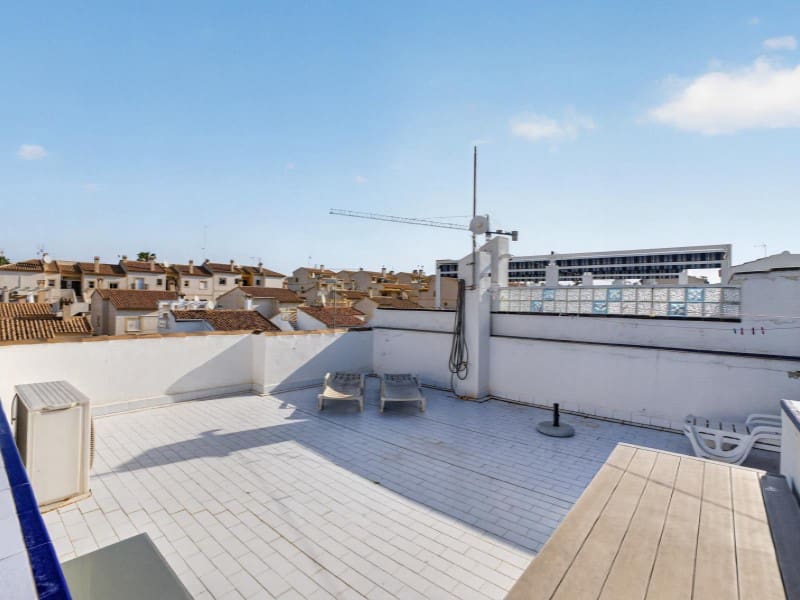 3 bedroom Apartment for sale in La Florida - € 159,000 (Ref: 9884455)