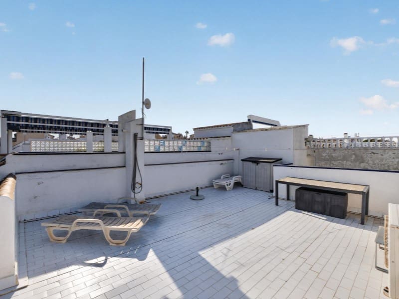 3 bedroom Apartment for sale in La Florida - € 159,000 (Ref: 9884455)