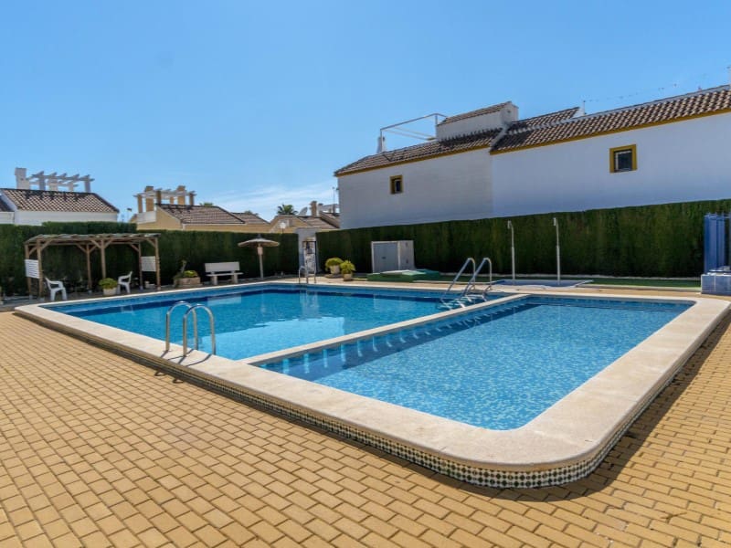 3 bedroom Apartment for sale in La Florida - € 159,000 (Ref: 9884455)