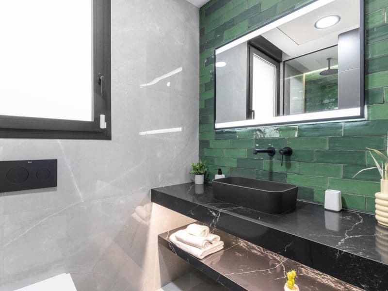Chalet de 3 habitaciones en Torrevieja en venta con piscina - 700.000 € (Ref: 9884457)