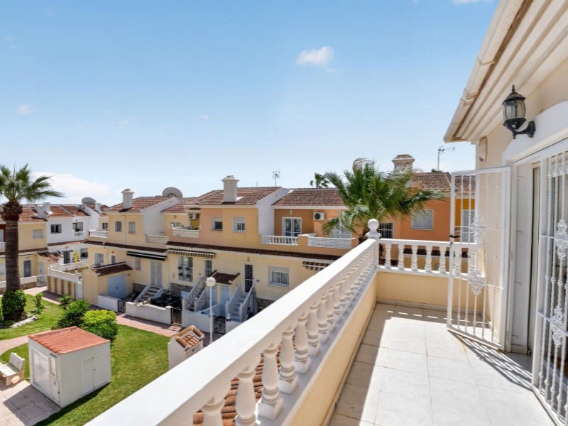 3 sovrum Hus till salu i Ciudad Quesada med pool - 279 000 € (Ref: 9884461)