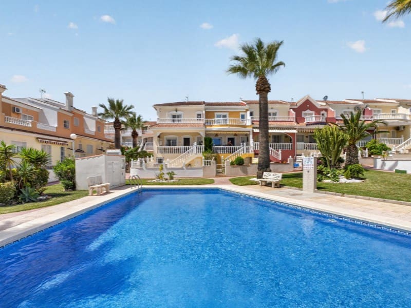 3 sovrum Hus till salu i Ciudad Quesada med pool - 279 000 € (Ref: 9884461)