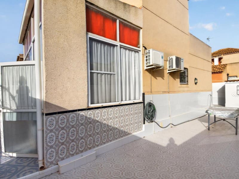 3 slaapkamer Huis te koop in Los Altos met zwembad - € 215.000 (Ref: 9884462)