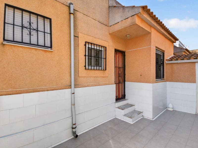 3 slaapkamer Huis te koop in Los Altos met zwembad - € 215.000 (Ref: 9884462)