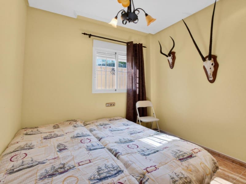 7 sypialnia Willa na sprzedaż w La Zenia z basenem - 839 000 € (Ref: 9890085)