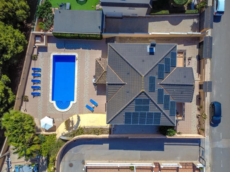 7 sypialnia Willa na sprzedaż w La Zenia z basenem - 839 000 € (Ref: 9890085)
