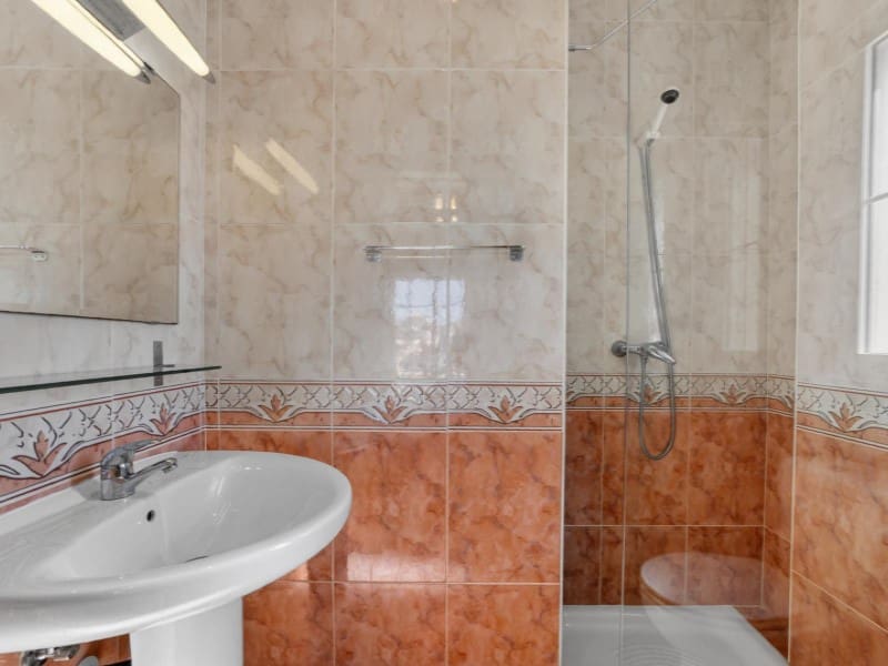 7 sypialnia Willa na sprzedaż w La Zenia z basenem - 839 000 € (Ref: 9890085)