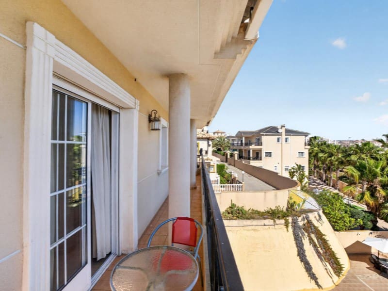 7 sypialnia Willa na sprzedaż w La Zenia z basenem - 839 000 € (Ref: 9890085)