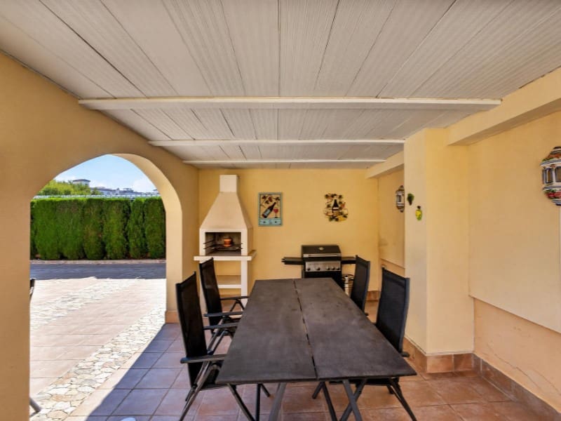 7 sypialnia Willa na sprzedaż w La Zenia z basenem - 839 000 € (Ref: 9890085)